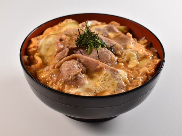 合鴨もも肉のたまご綴じ丼